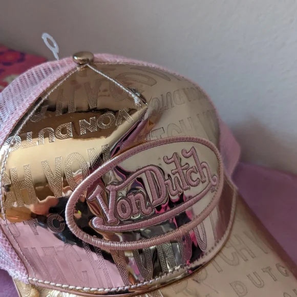 Von dutch hat / cap 🧢 - Picture 2 of 2